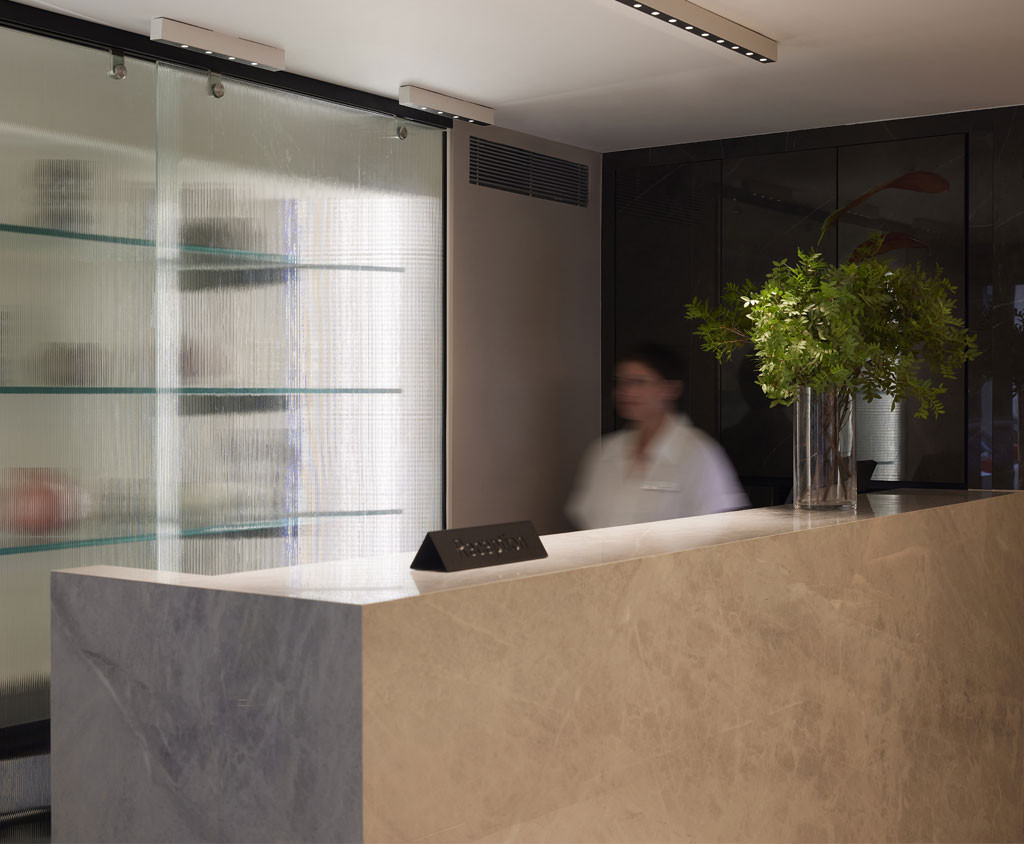 TEIGHT – EVENLY SERVICE